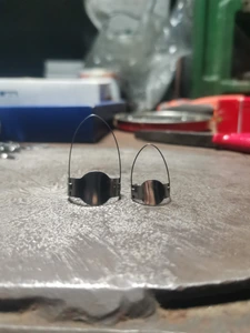 تصویر فروشگاه لوازم موسیقی نوین