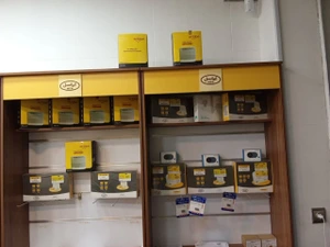 تصویر فروشگاه خدمات ارتباطی کثیری