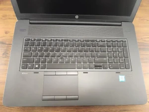 تصویر فروشگاه لپ تاپ 021