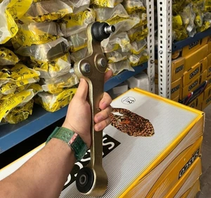 تصویر فروشگاه مشگین یدک کرمانشاه