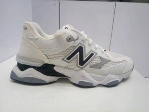 تصویر فروشگاه کفش برتر تک