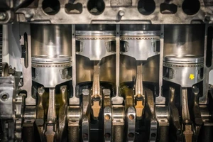 تصویر فروشگاه هایپر یدک لیون