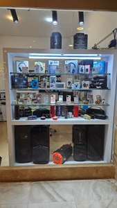 تصویر فروشگاه میم موبایل