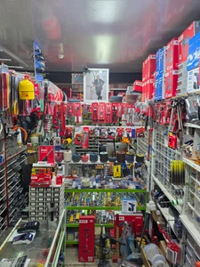 تصویر فروشگاه ابزار تراش گمرکی