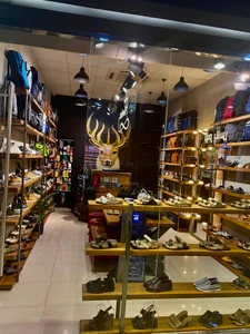 تصویر فروشگاه چرم هکتور