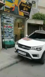 تصویر فروشگاه شیشه وآینه اتومبیل بدری