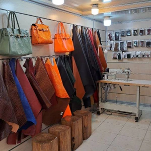 تصویر فروشگاه سورن چرم