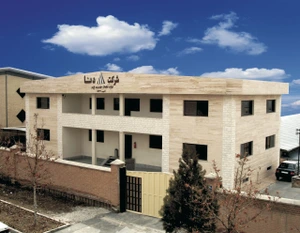 تصویر فروشگاه تولید قطعات خودرو دنا