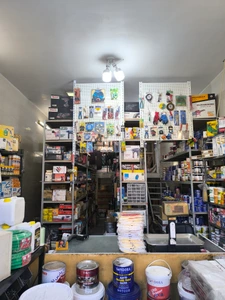 تصویر فروشگاه ابزار و رنگ رویال