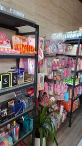 تصویر فروشگاه گالری مینیاتور