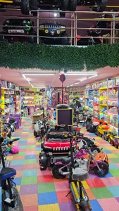 تصویر فروشگاه نابغه کوچولو