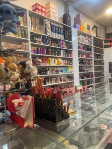 تصویر فروشگاه گالری وی آی پی