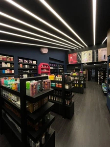 تصویر فروشگاه هشت دو شیش