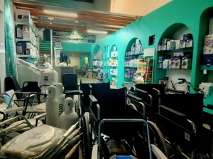 تصویر فروشگاه لوازم پزشکی برتر