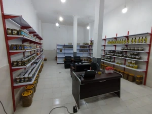 تصویر فروشگاه محصولات غذایی طارم فود