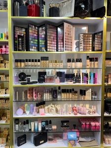 تصویر فروشگاه فلودیا