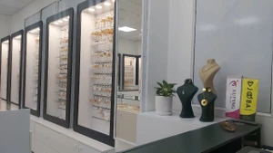 تصویر فروشگاه ژوبا گالری