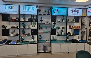 تصویر فروشگاه قطعات موبایل جرمن