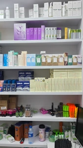 تصویر فروشگاه رژ سرخ بیوتی