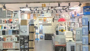 تصویر فروشگاه می تِک شاپ