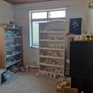 تصویر فروشگاه محصولات هنری مهشید