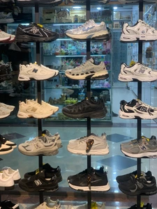 تصویر فروشگاه کفش ایلیا دات آی آر