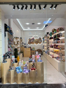 تصویر فروشگاه لیوسا تهران