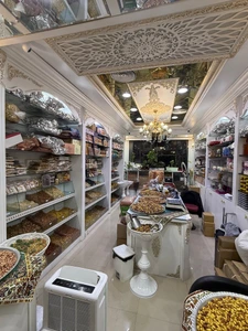 تصویر فروشگاه پسته زعفرونی