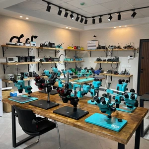 تصویر فروشگاه ابزار تعمیرات