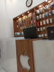 تصویر فروشگاه مایفون اصفهان