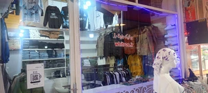 تصویر فروشگاه بوتیک وایت رز