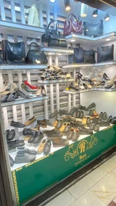 تصویر فروشگاه کفش طبی رزا