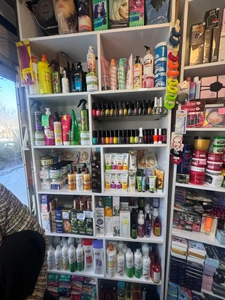 تصویر فروشگاه آرایشی روژا اردبیل