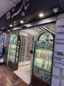 تصویر فروشگاه الکترونیک شایسته