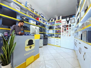 تصویر فروشگاه تجهیزات اداری چاپلین