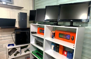 تصویر فروشگاه پی سی پلاس مارکت