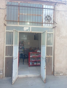 تصویر فروشگاه گالری رنگین کمان یزد