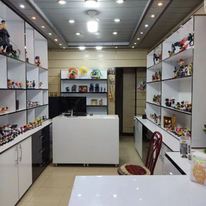 تصویر فروشگاه لوفی اوتاکو