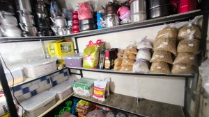 تصویر فروشگاه خواروبار خوشه