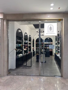 تصویر فروشگاه آیصا کازمتیک