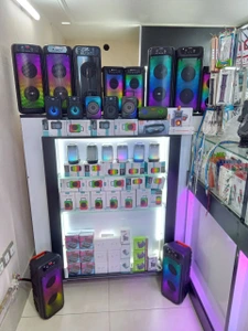 تصویر فروشگاه موبایل کوروش قزوین