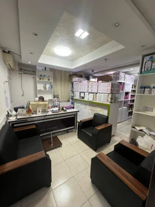 تصویر فروشگاه تجهیز طب لاهیج