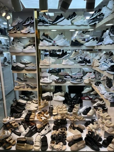 تصویر فروشگاه کفش پدر آی آر