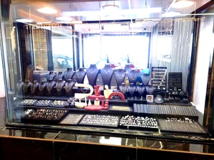 تصویر فروشگاه گالری طلای وطن