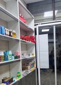 تصویر فروشگاه آرایش سبز