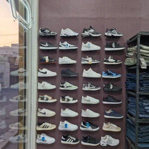 تصویر فروشگاه کارلو کتونی