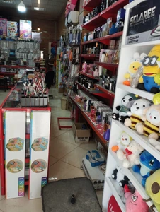 تصویر فروشگاه دنیای شادی چهار دانگه