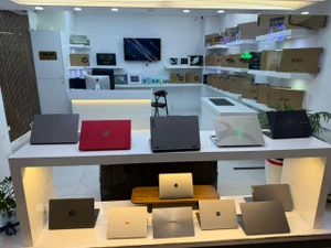 تصویر فروشگاه لپ تاپ فارسی اصفهان