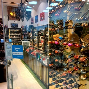 تصویر فروشگاه اشدی مد