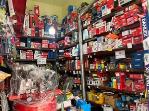 تصویر فروشگاه ابزاریراق گیلان سبز